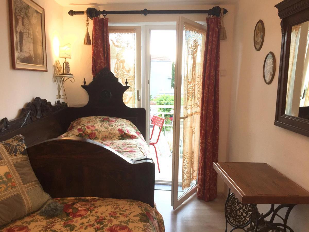 דירות באסקה וודה Vintage House For Rent 60M From Sea מראה חיצוני תמונה